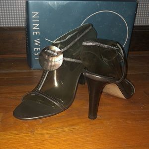 Nine West slip on sandals